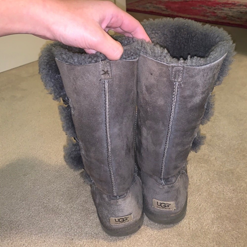 Ugg Bailey Button - image 6